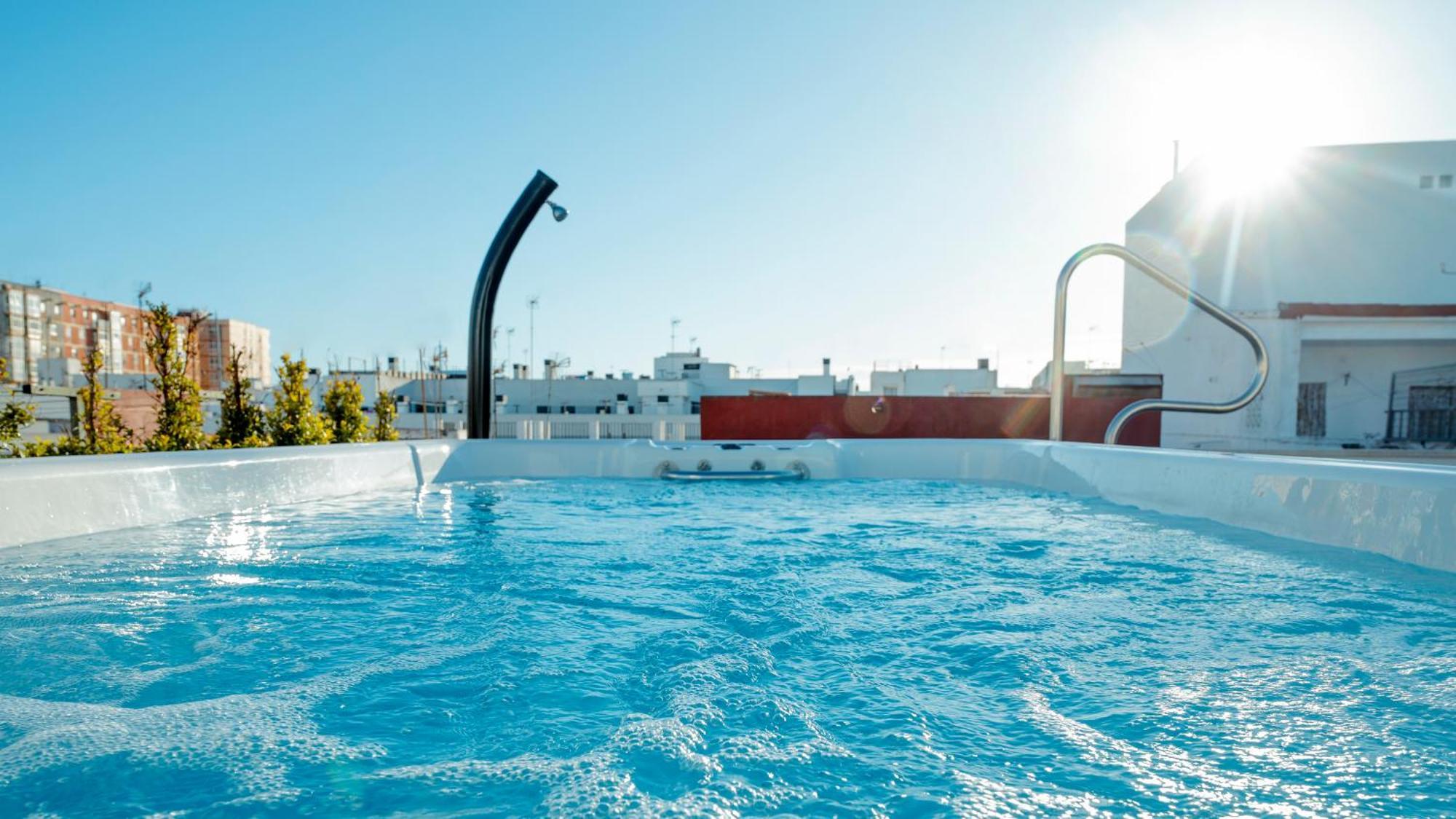 Aparthotel Luz De Gades - Suites Spa Gym - Adults Only Cádiz Exteriör bild